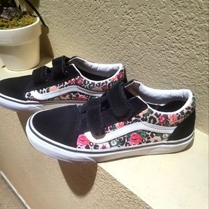 Ol' Skool Vans garden floral print-junior sz 5